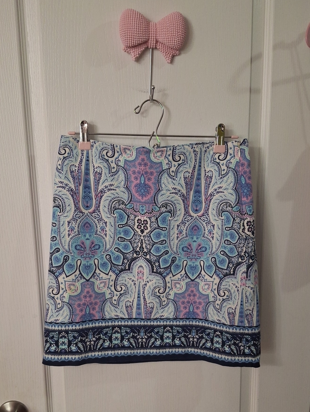 Talbots Women’s Size 2 Blue Paisley Border Print Pencil Skirt Like New